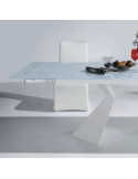Extendable table M-992