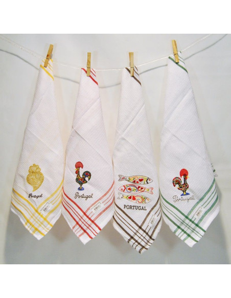 Kitchen cloth embroidered Favo embroidered Portugal | Kitchen